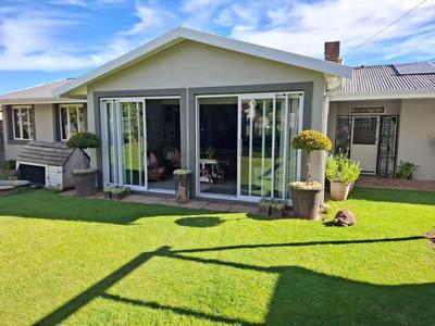 House For Sale in Bergsig, Queenstown