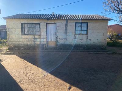 House For Sale in Ezibeleni, Queenstown