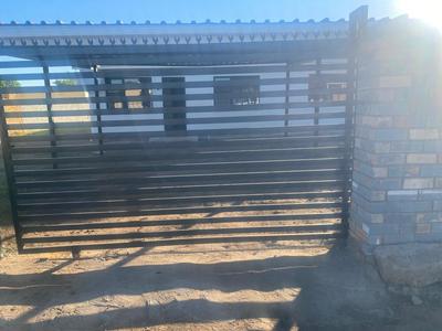 House For Rent in Madeira Park, Queenstown